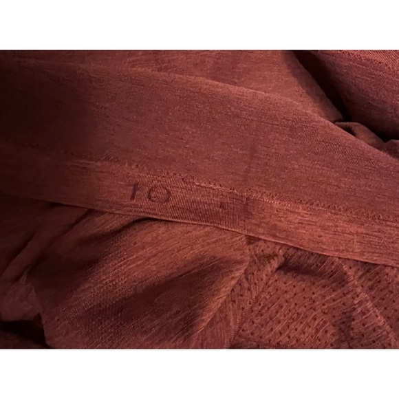 Lululemon Swiftly Tech Racerback 2.0 - Picture 6 of 6